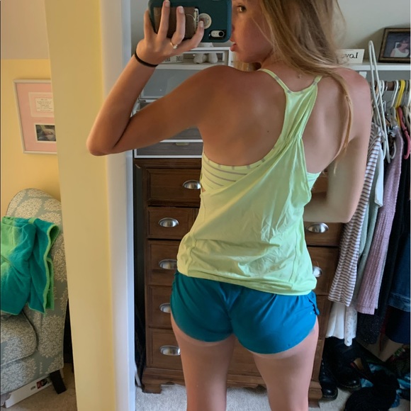 lululemon tank top!! - Picture 2 of 4